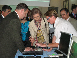 showing the computers to queen Sofia
